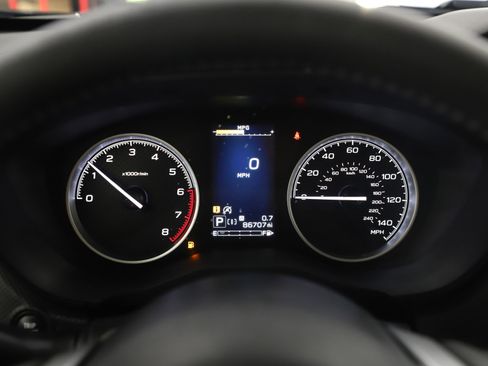 Used 2021 Subaru Forester Limited image 26