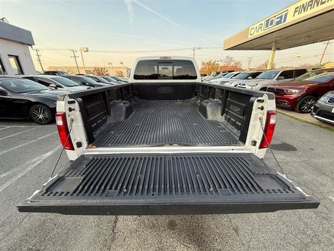 Used 2016 Ford F250 Lariat w/ Chrome Package image 22