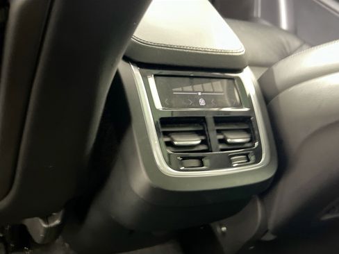 Used 2023 Volvo XC90 B5 Core w/ Protection Package Premier image 26