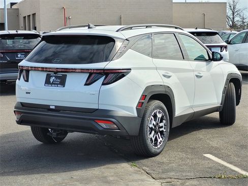 New 2025 Hyundai Tucson XRT image 4
