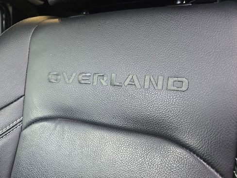 Used 2021 Jeep Gladiator Overland w/ Popular Equipment Package image 41