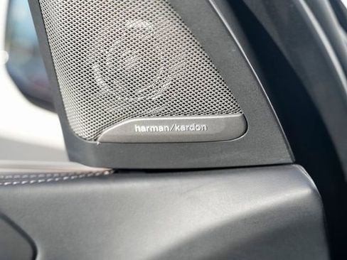 Used 2020 BMW X7 M50i w/ Dynamic Handling Package image 30