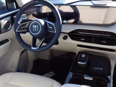 New 2026 Buick Enclave Avenir w/ Super Cruise Package image 10