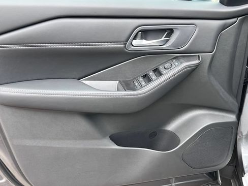 New 2026 Nissan Rogue Dark Armor AWD/4WD image 13