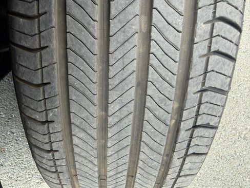 Used 2025 Chevrolet Equinox EV LT FWD image 57