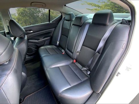 Used 2019 Nissan Altima 2.5 SR FWD image 21