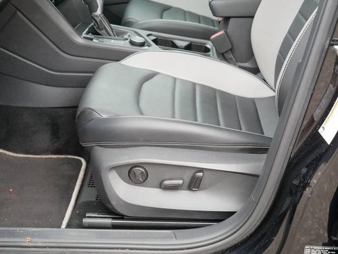 Certified 2023 Volkswagen Taos SEL AWD/4WD image 14