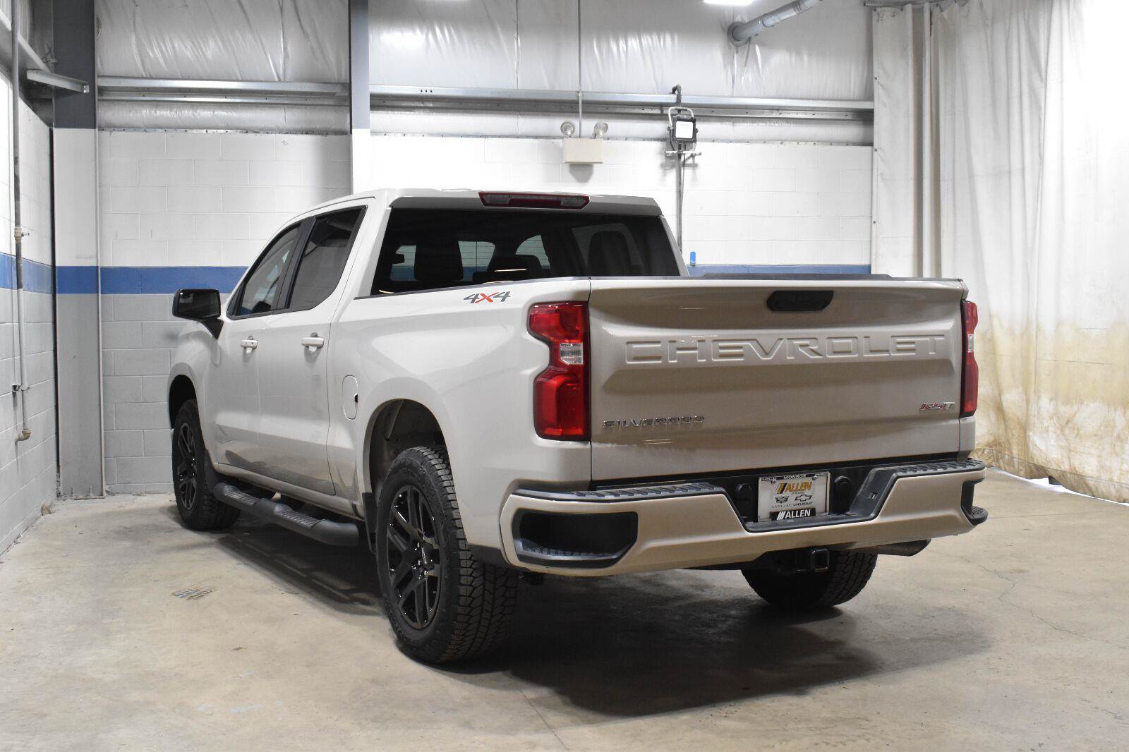 Used 2026 Chevrolet Silverado 1500 RST w/ RST Select Package AWD/4WD image 22