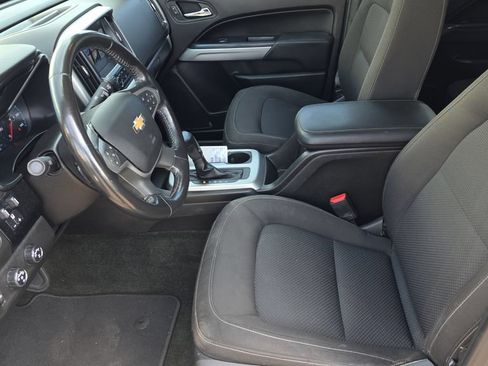 Used 2018 Chevrolet Colorado LT w/ LT Convenience Package AWD/4WD image 14