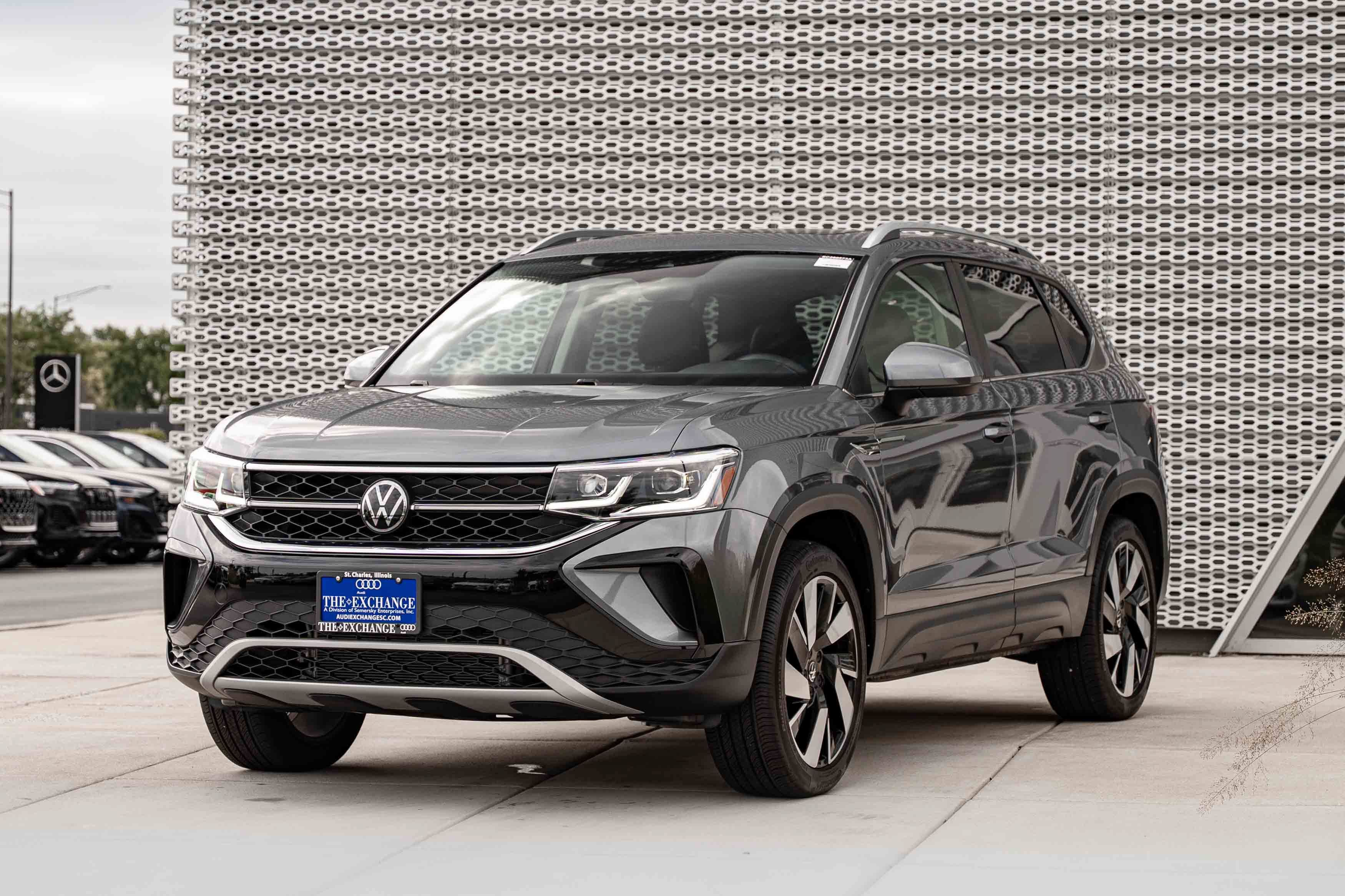 Used 2024 Volkswagen Taos SEL AWD/4WD image 7