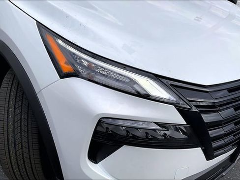 New 2026 Nissan Rogue SV image 10