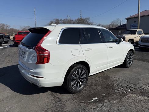 Used 2020 Volvo XC90 T5 Momentum w/ Protection Package image 5