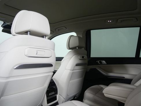 New 2027 BMW X7 xDrive40i AWD/4WD image 18