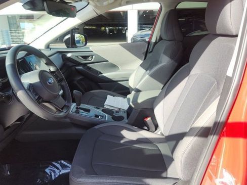 Used 2025 Subaru Crosstrek 2.0i Premium image 21