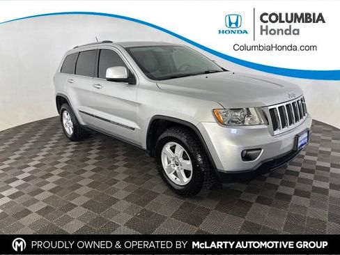 Used 2012 Jeep Grand Cherokee Laredo w/ Laredo E Group AWD/4WD image 1