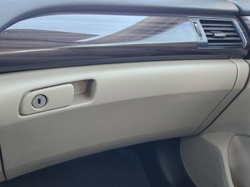 Used 2017 Honda Accord EX-L image 21