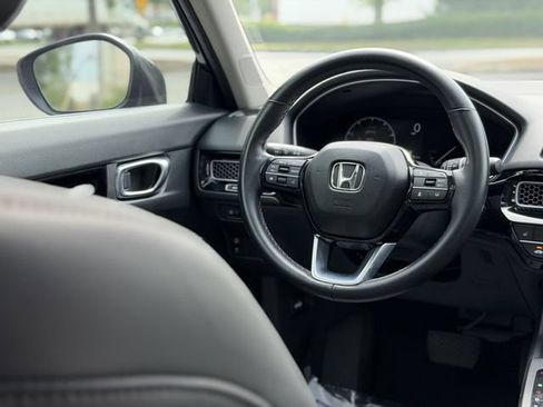 Used 2024 Honda Civic EX-L image 43