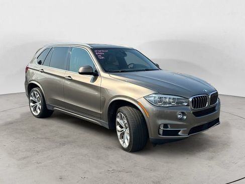 Used 2017 BMW X5 xDrive35d AWD/4WD image 3