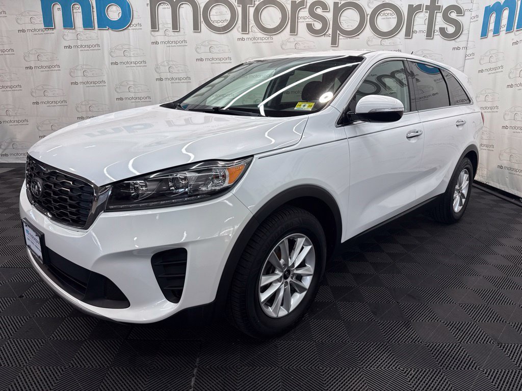 Used 2019 Kia Sorento FWD image 1