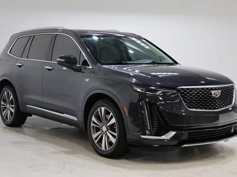 Used 2021 Cadillac XT6 Premium Luxury AWD/4WD image 1