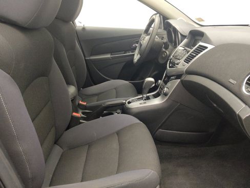 Used 2014 Chevrolet Cruze LT image 21
