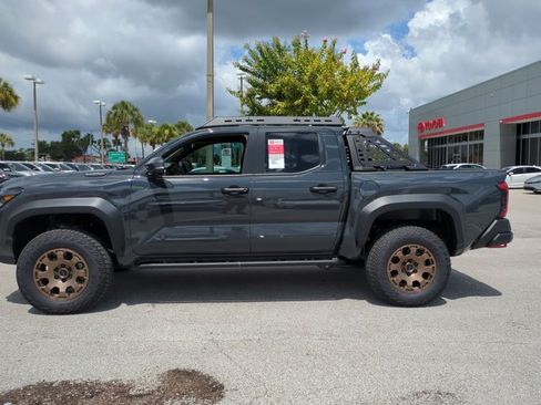 New 2026 Toyota Tacoma 4x4 Double Cab Hybrid image 5