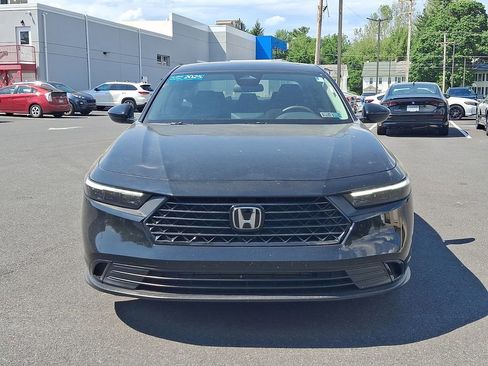 Used 2025 Honda Accord SE image 2
