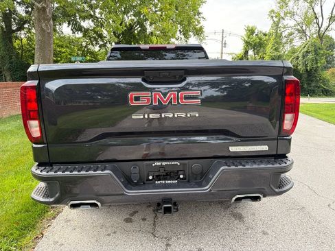 Used 2025 GMC Sierra 1500 Elevation w/ X31 Off-Road Package AWD/4WD image 9
