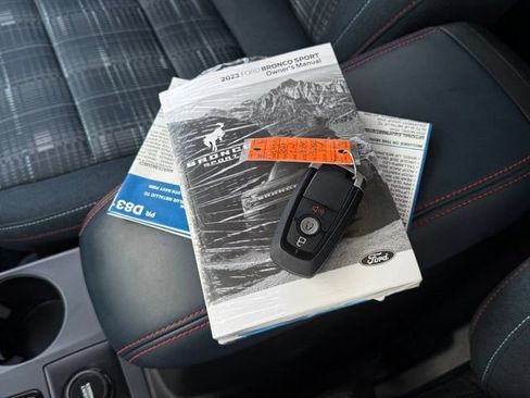 Certified 2023 Ford Bronco Sport Heritage w/ Heritage Convenience Package AWD/4WD image 4