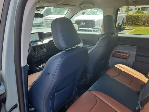 Certified 2024 Ford Maverick Lariat AWD/4WD image 9