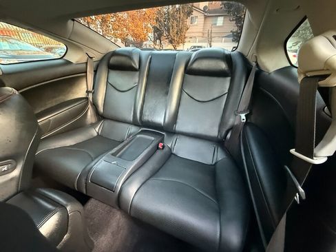 Used 2015 INFINITI Q60 Sport Limited image 23