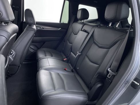 Used 2021 Cadillac XT6 Luxury AWD/4WD image 20