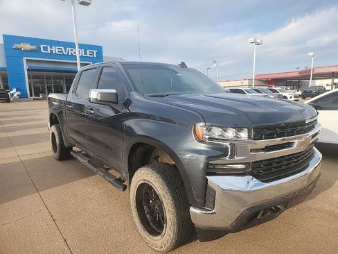 Used 2022 Chevrolet Silverado 1500 LT w/ Bed Protection Package image 1