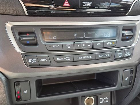 Certified 2021 Honda Pilot Special Edition image 32