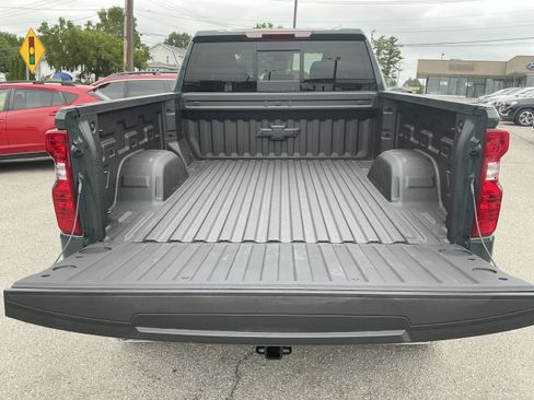 New 2025 Chevrolet Silverado 1500 LT w/ Z71 Off-Road Package image 5