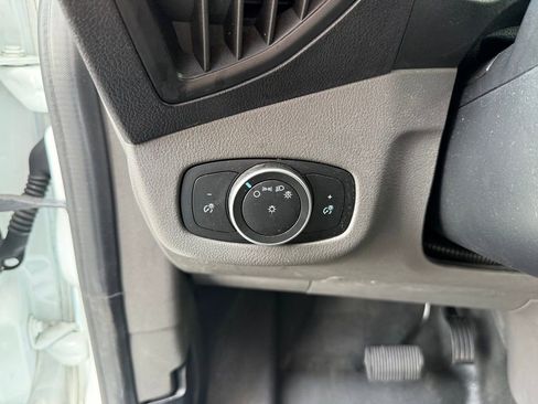 Used 2020 Ford Transit Connect XL image 7