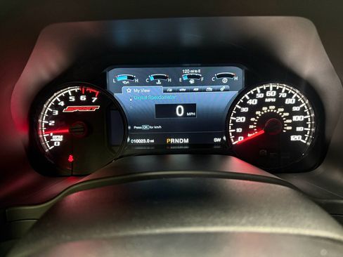 Used 2019 Ford F150 Lariat w/ Equipment Group 502A Luxury AWD/4WD image 34