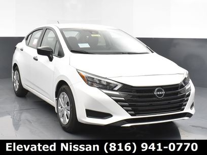 New 2025 Nissan Versa S w/ Trunk Package