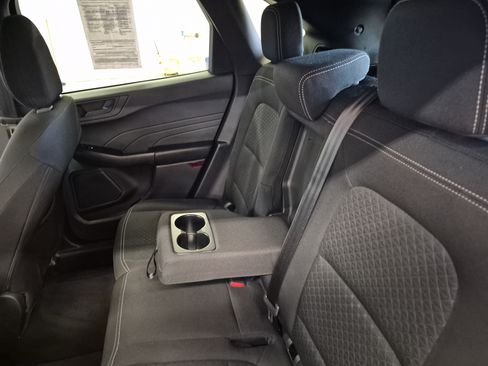 Used 2025 Ford Escape Active AWD/4WD image 15