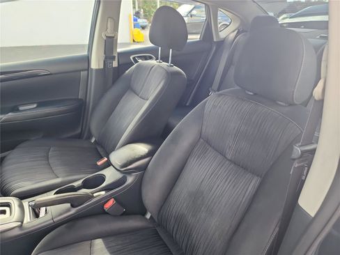 Used 2016 Nissan Sentra SV image 14