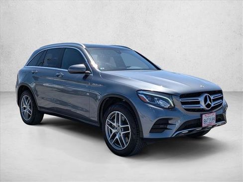 Certified 2019 Mercedes-Benz GLC 300 4MATIC image 3