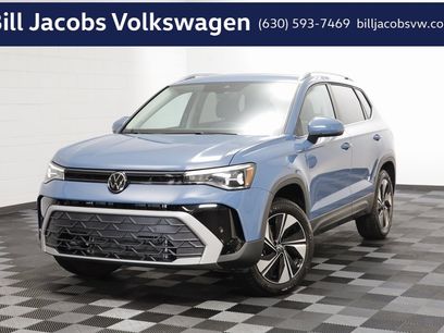New 2025 Volkswagen Taos SE