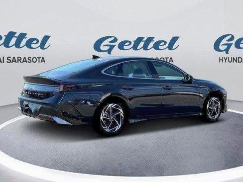 New 2025 Hyundai Sonata SEL image 8