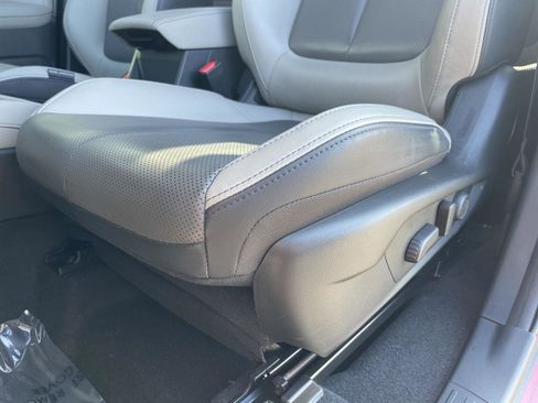 Used 2025 Subaru Forester Limited w/ Popular Package #1 image 26