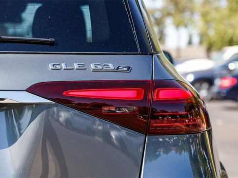 New 2026 Mercedes-Benz GLE 63 AMG S image 8