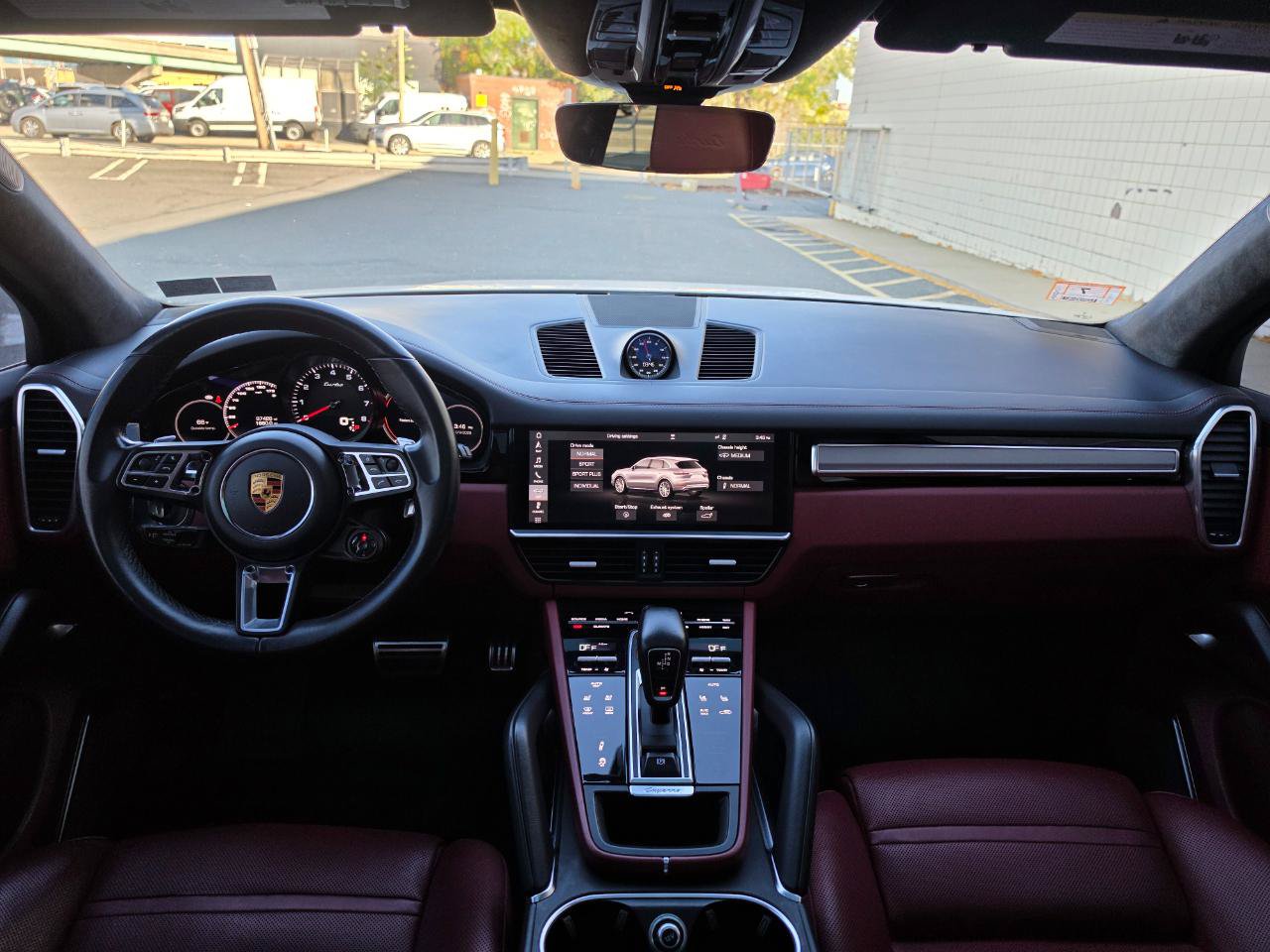 Used 2019 Porsche Cayenne Turbo AWD/4WD image 14