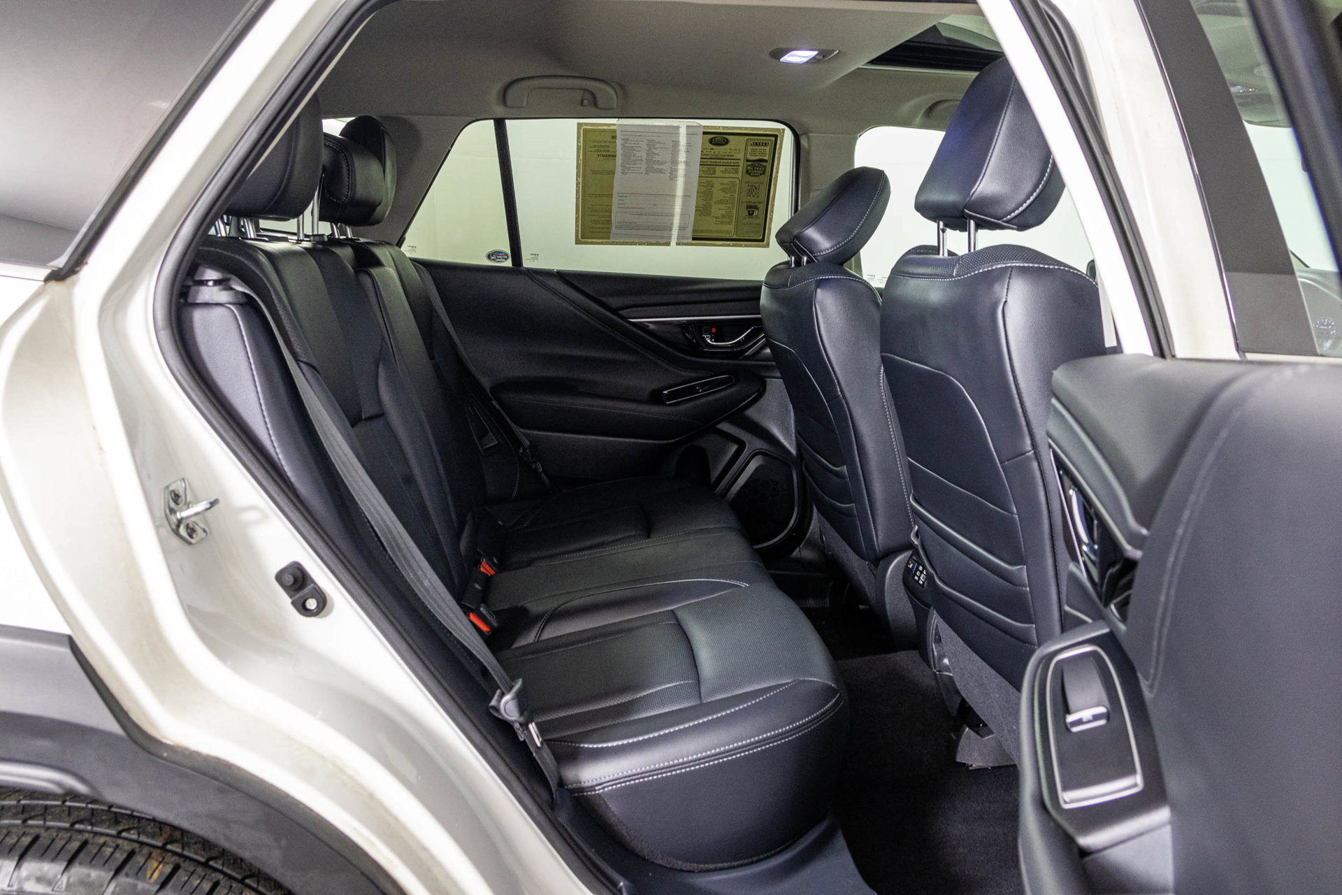 Used 2024 Subaru Outback Touring XT AWD/4WD image 48