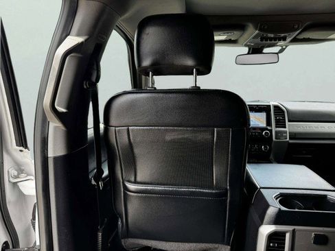 Used 2019 Ford F250 Lariat w/ Lariat Ultimate Package AWD/4WD image 43