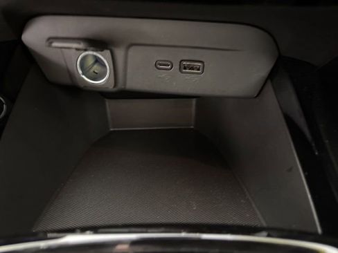 Used 2024 Chevrolet Trax LT w/ Driver Confidence Package FWD image 18