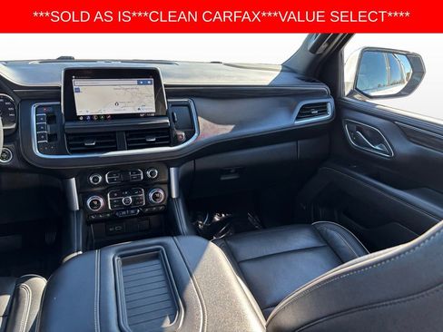 Used 2021 GMC Yukon XL SLT w/ SLT Premium Package image 9